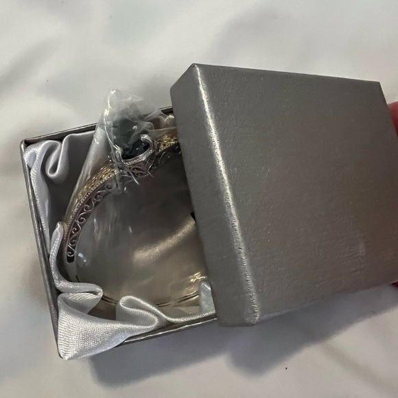 Smoky Quartz Filigree Bracelet - Picture 10 of 10